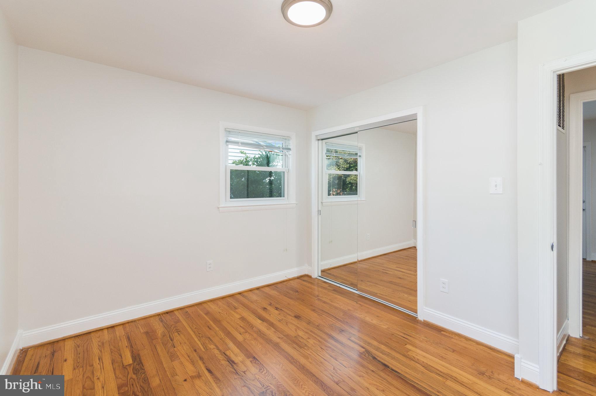 8710 W Fort Foote Ter