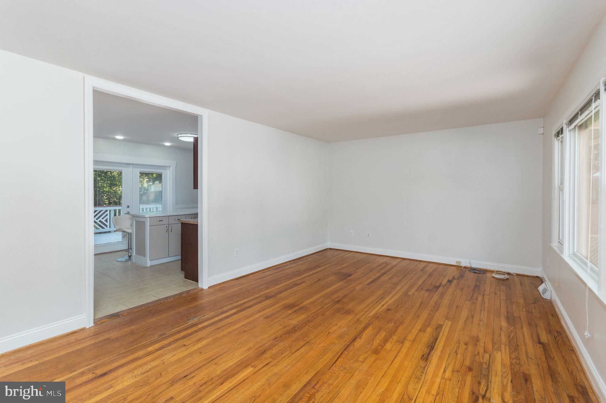 8710 W Fort Foote Ter