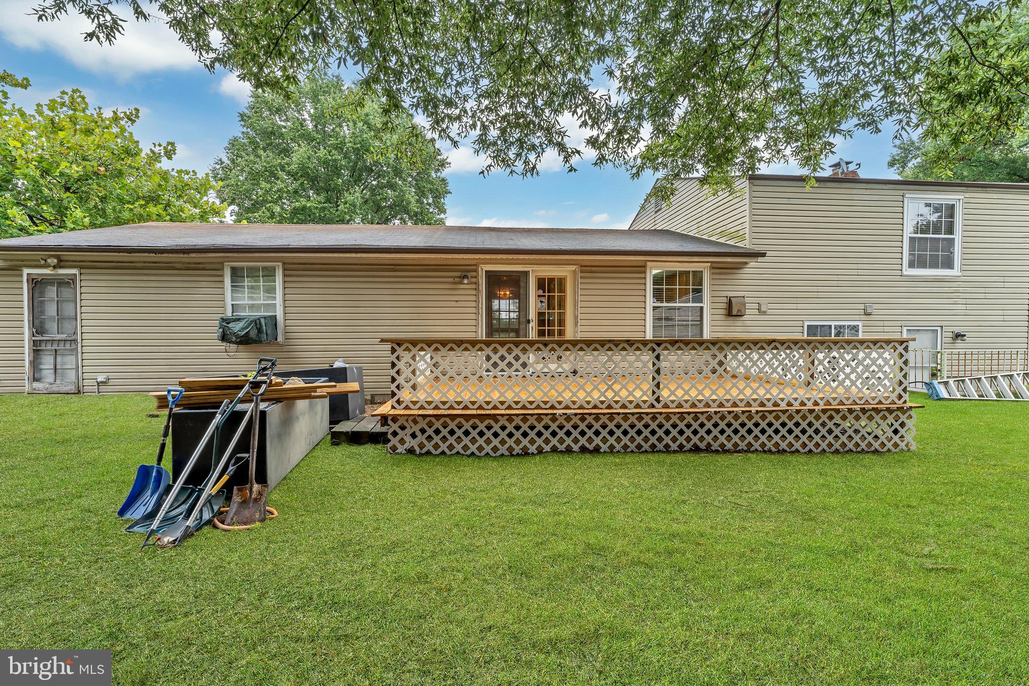 400 Pritchard Ln