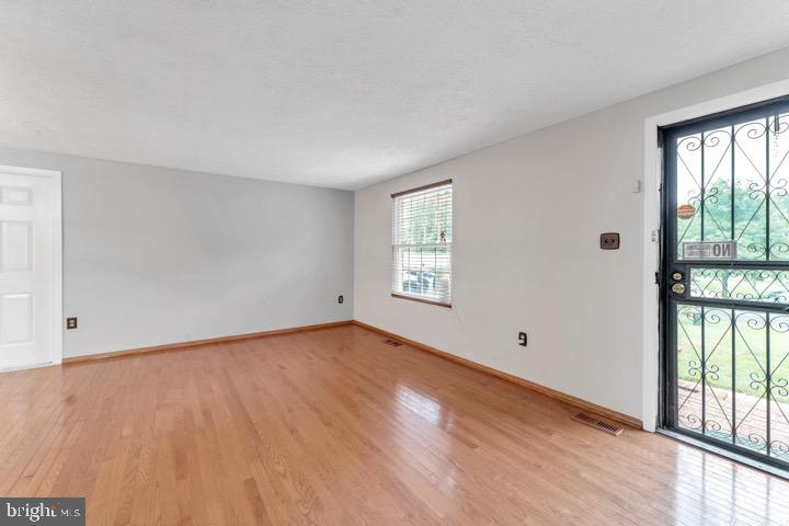 400 Pritchard Ln