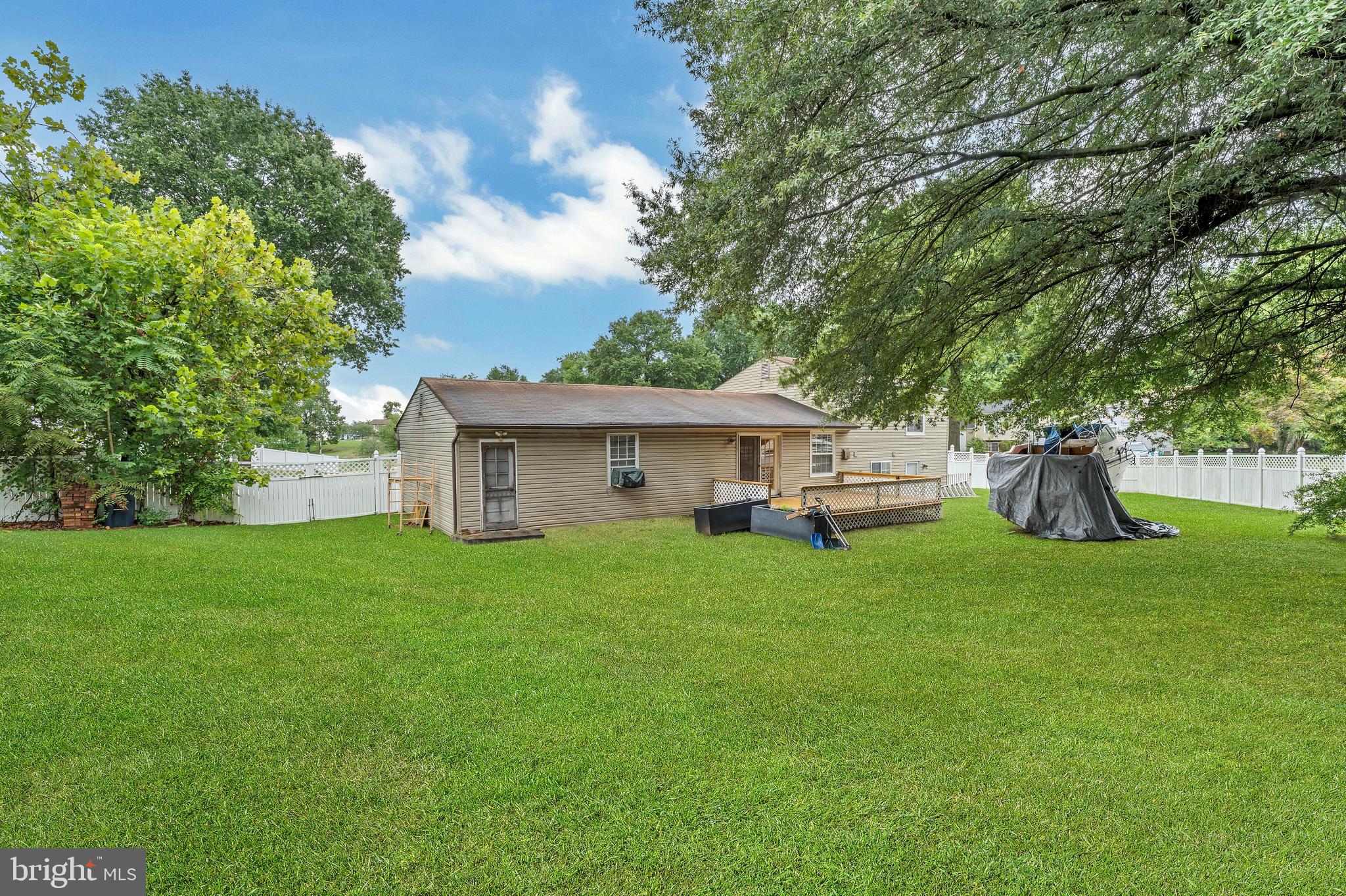 400 Pritchard Ln
