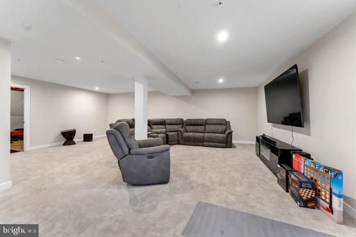 7903 General Maxwell Dr