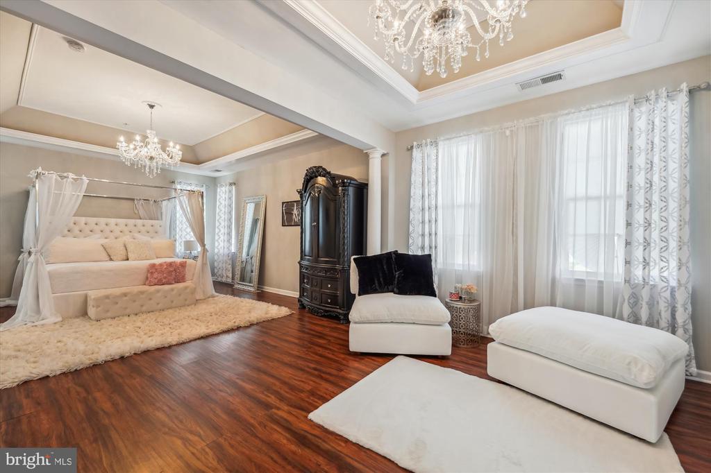 7316 ZEKIAH COURT