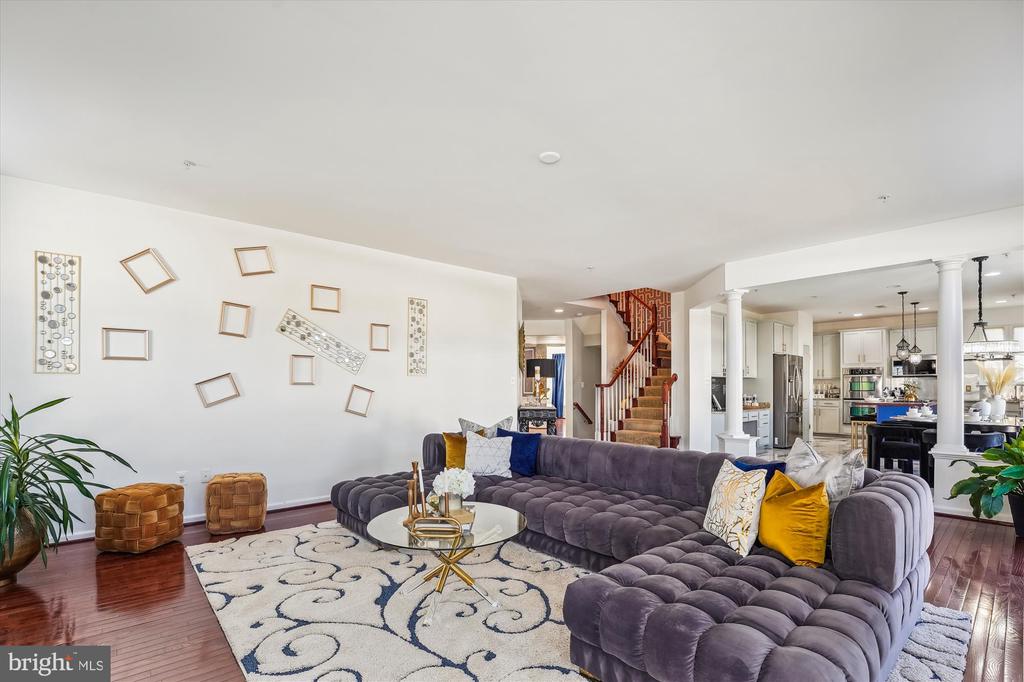 7316 ZEKIAH COURT