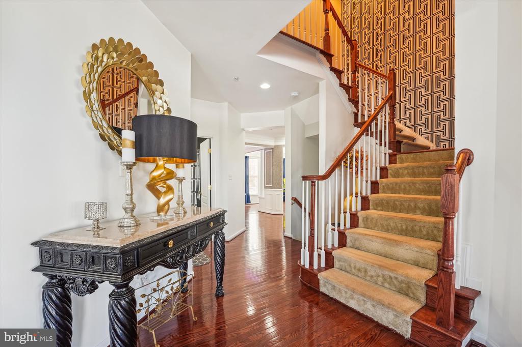 7316 ZEKIAH COURT