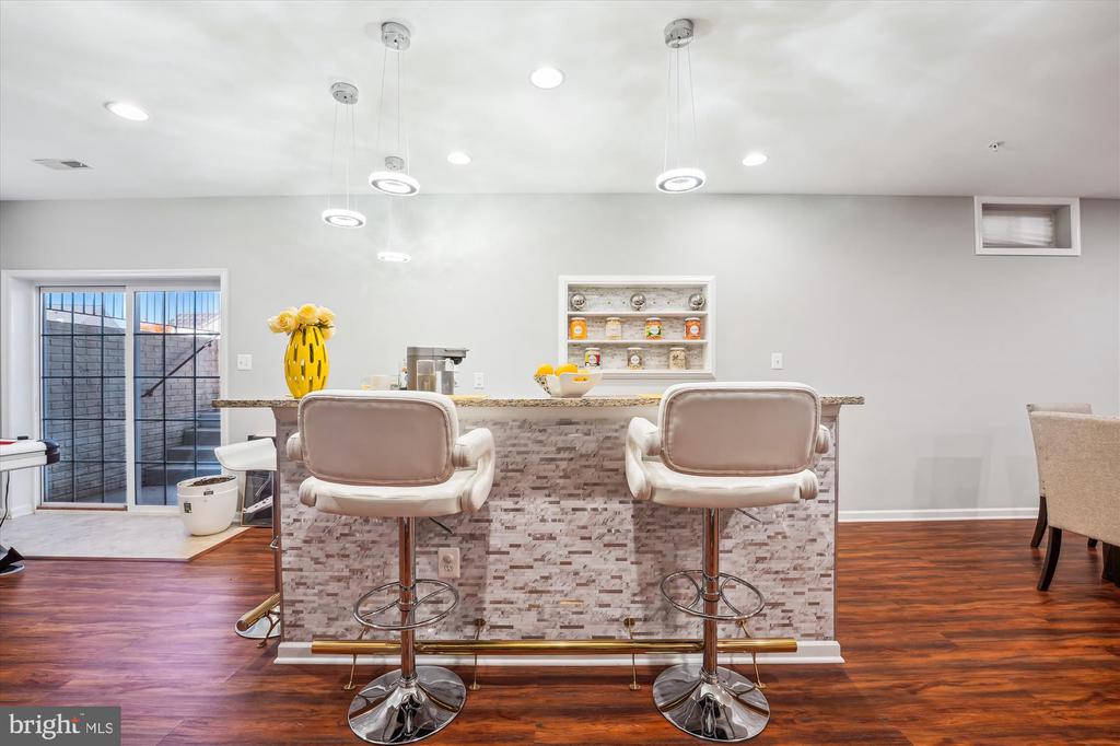 7316 ZEKIAH COURT