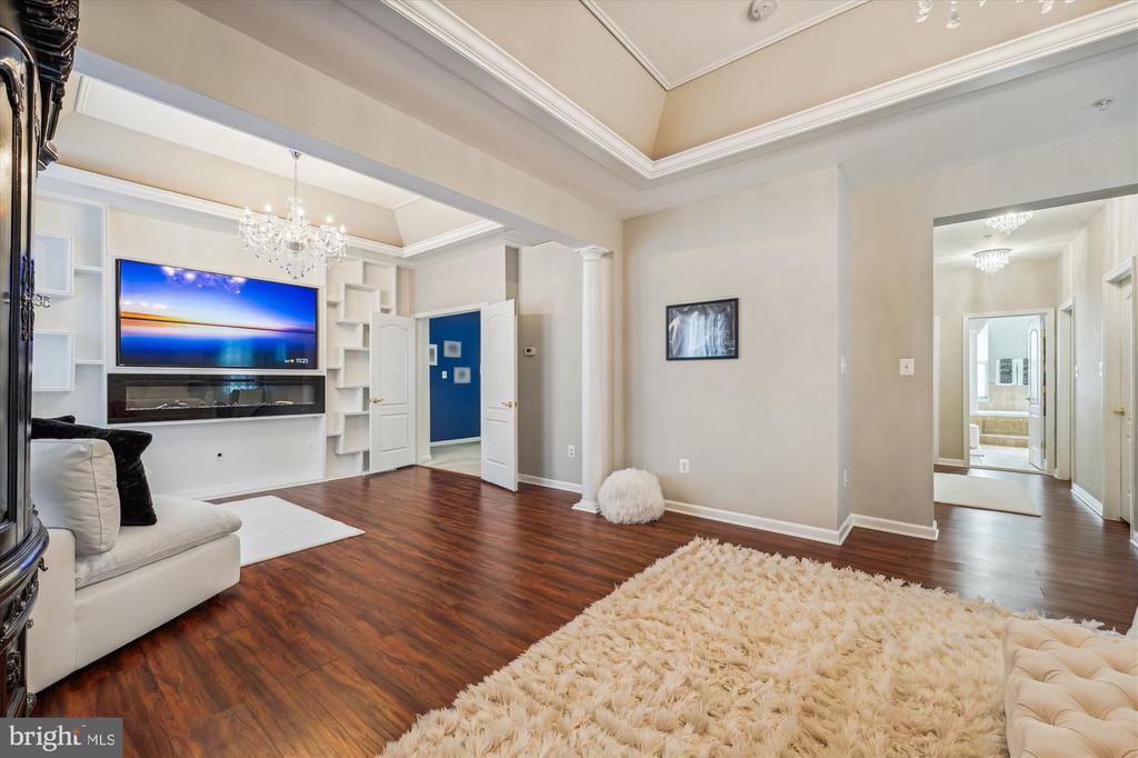 7316 ZEKIAH COURT
