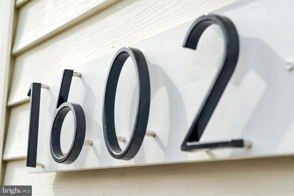 1602 SARATOGA COURT