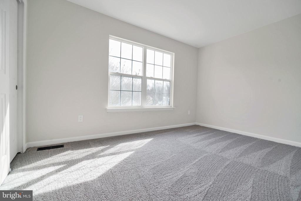 1602 SARATOGA COURT