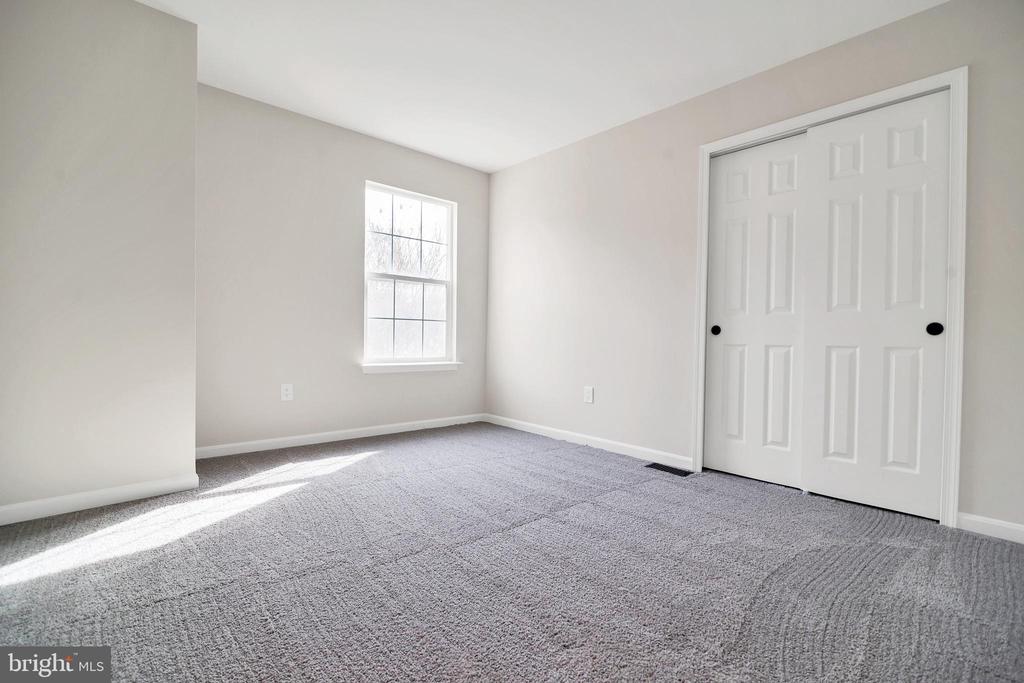 1602 SARATOGA COURT