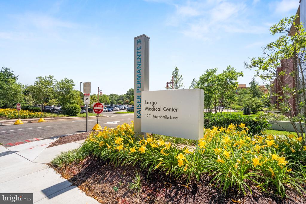 9506 CAPITAL LANE