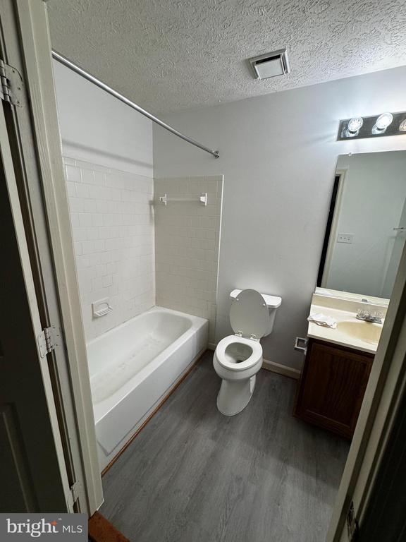 6200 SAINT IGNATIUS DRIVE Unit: 3103