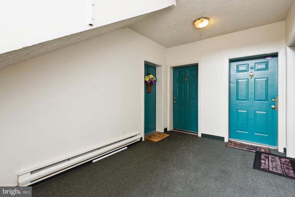 6200 SAINT IGNATIUS DRIVE Unit: 3103