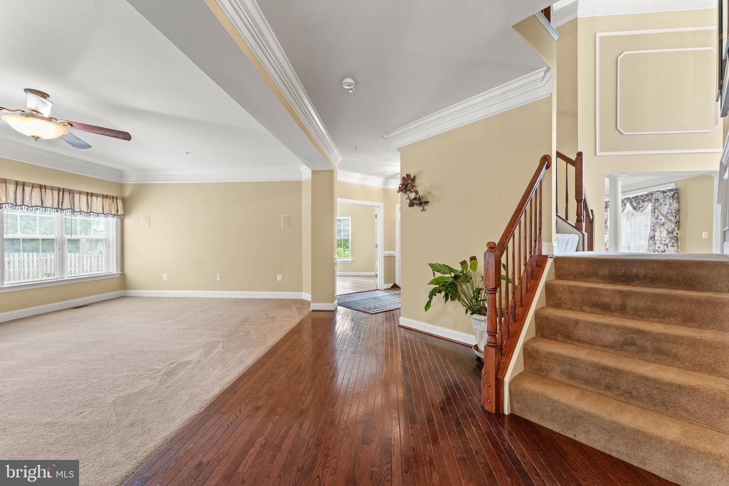 1212 Granada St