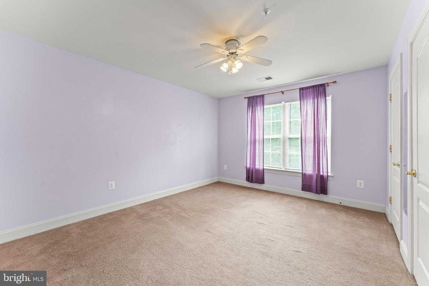 1212 Granada St