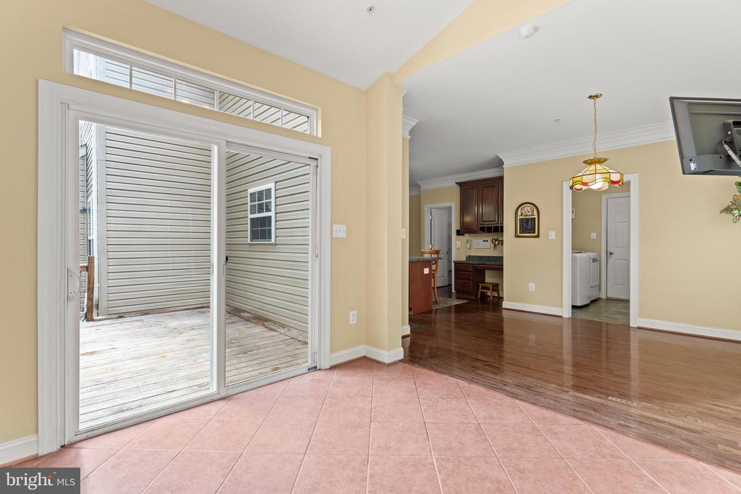1212 Granada St