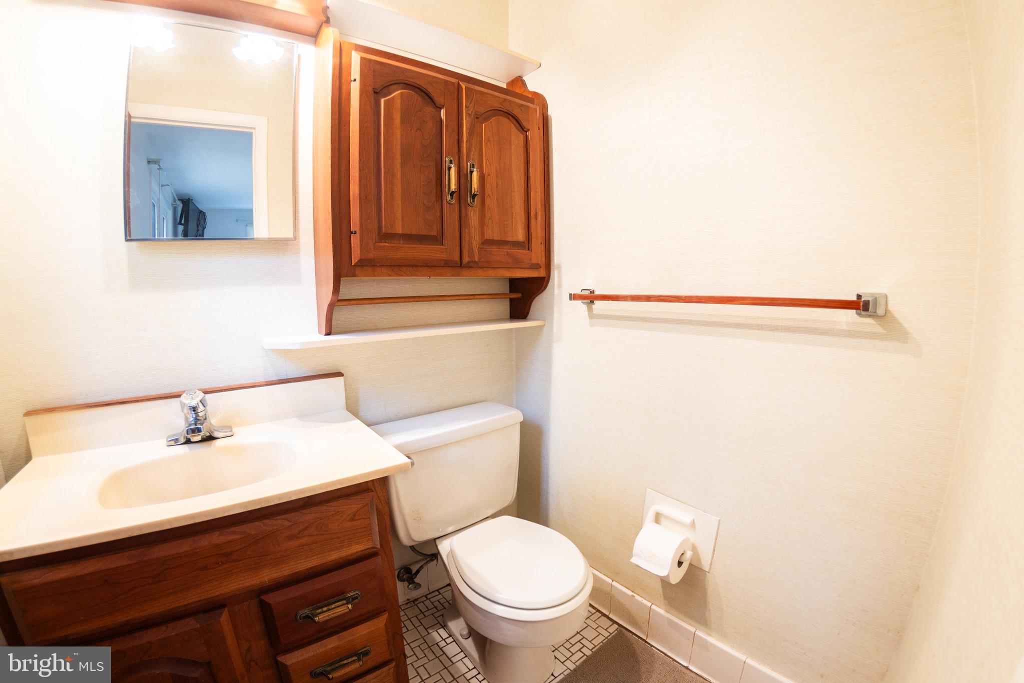 2720 HIDDEN VALLEY ROAD