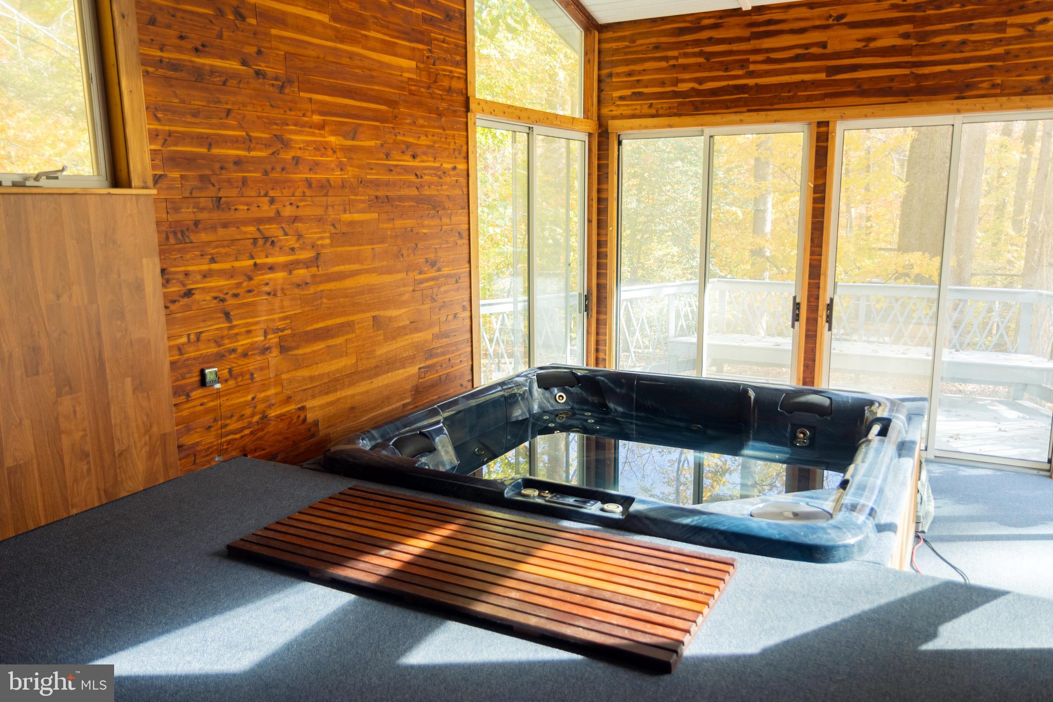 2720 HIDDEN VALLEY ROAD