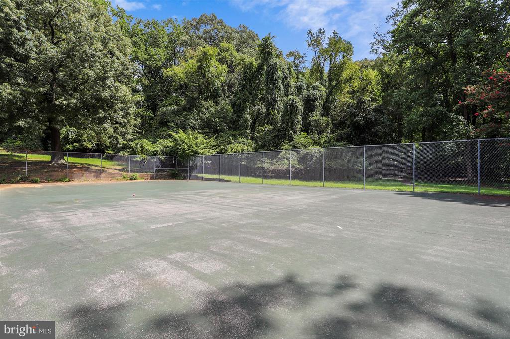 4639 PENDALL DRIVE