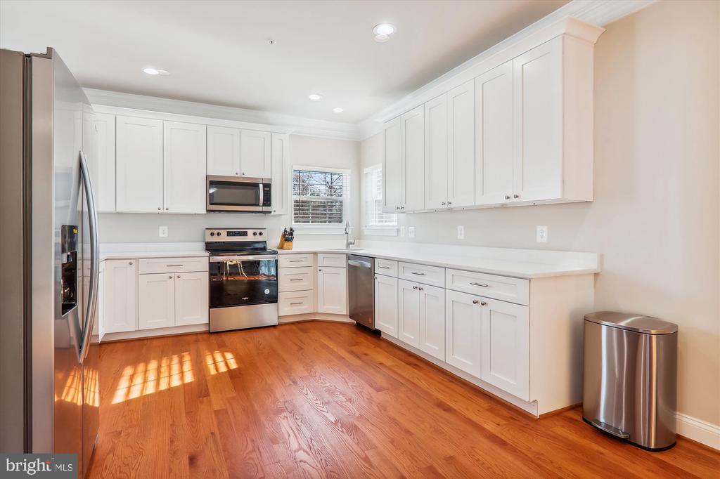 4639 PENDALL DRIVE