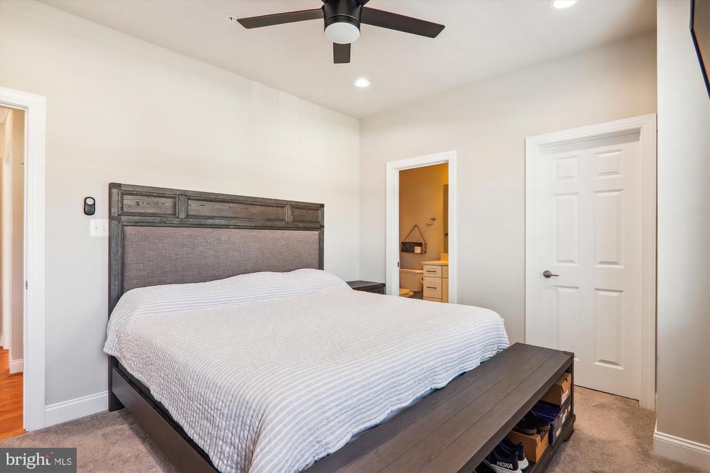 4639 PENDALL DRIVE