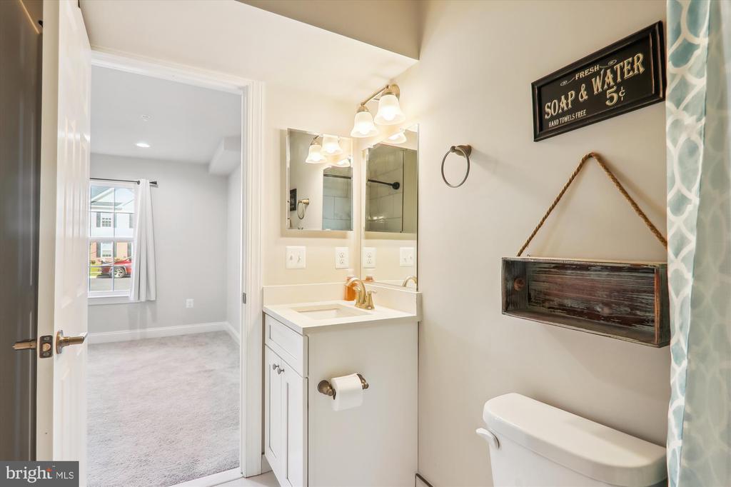 4639 PENDALL DRIVE