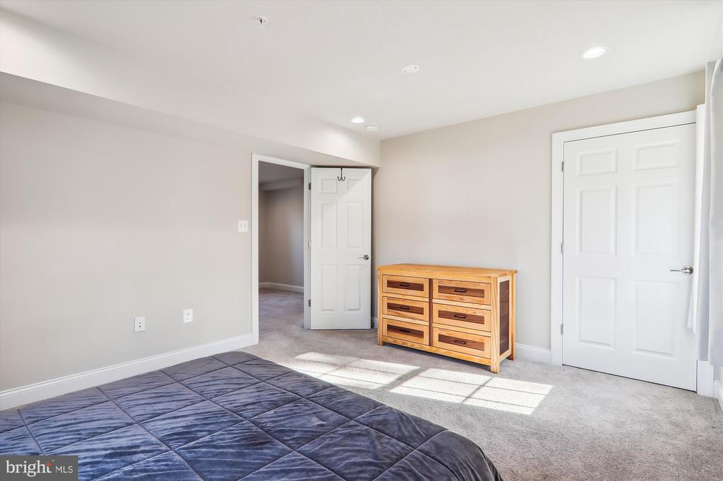 4639 PENDALL DRIVE