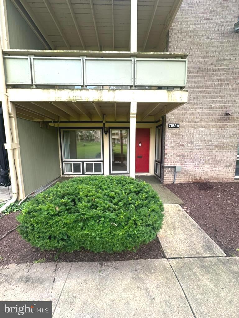 7182 Donnell Pl #Aa-4