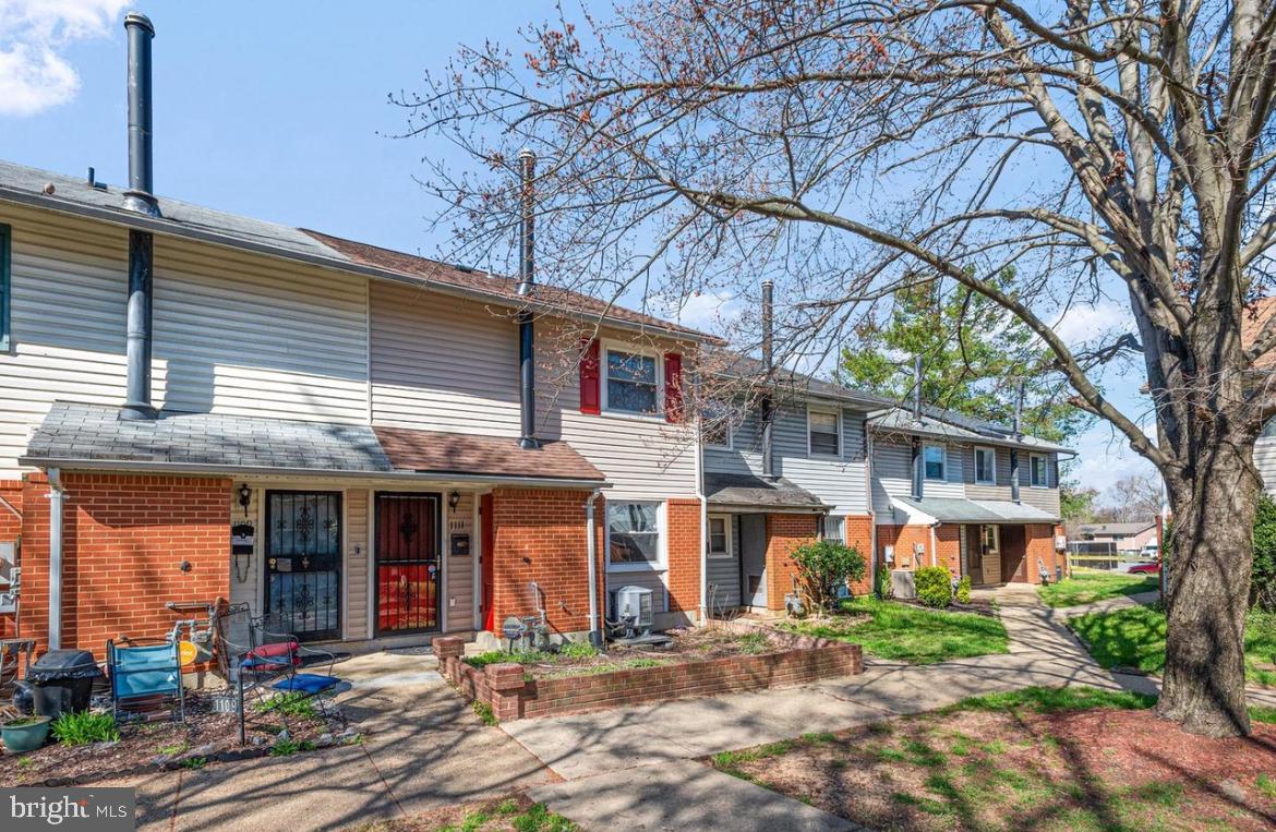1111 MARCY AVE