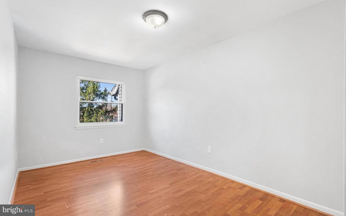 1111 MARCY AVE