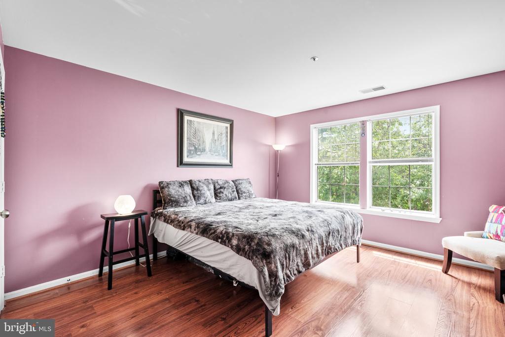 14239 JIB STREET Unit: 21