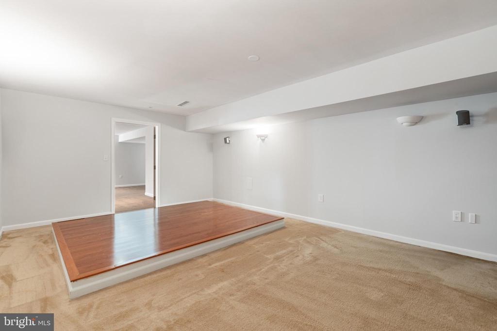 18109 Merino Dr