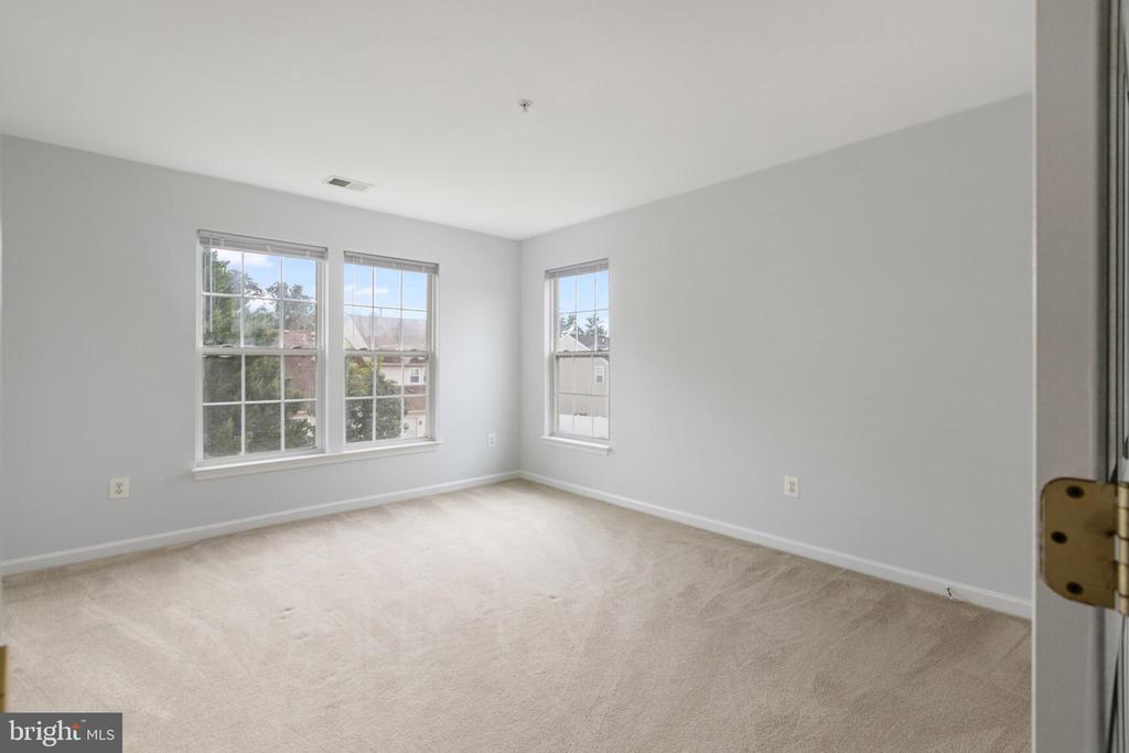 18109 Merino Dr