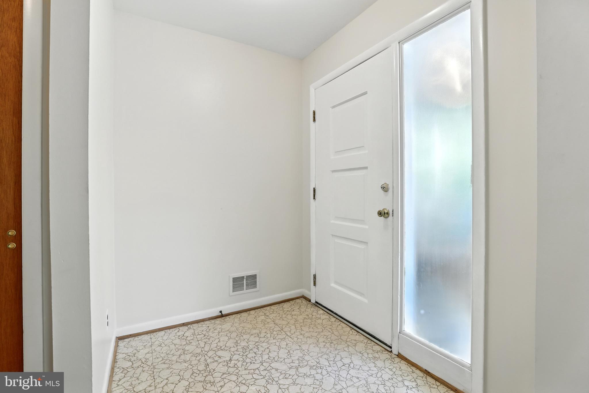 2710 HIDDEN VALLEY ROAD