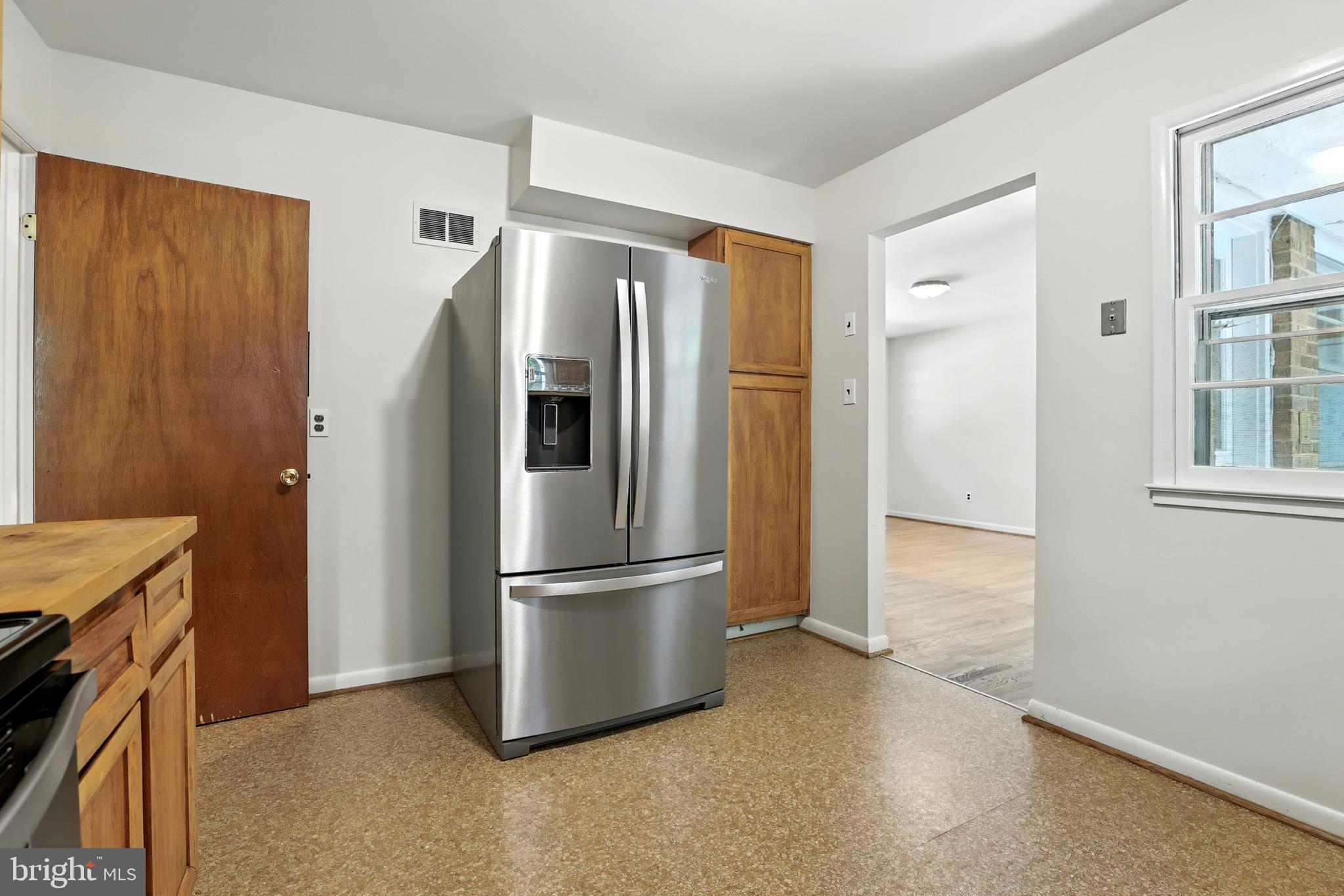 2710 HIDDEN VALLEY ROAD