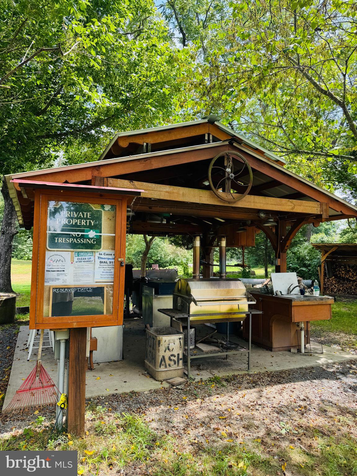 2710 HIDDEN VALLEY ROAD