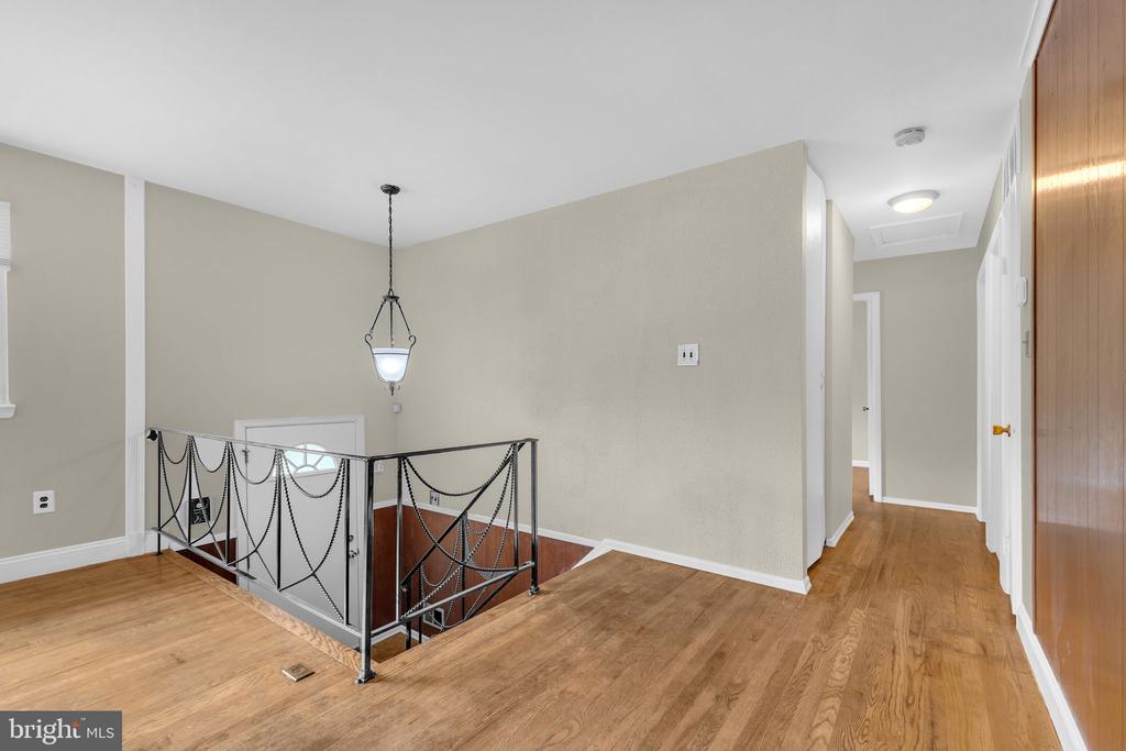 8000 DELLWOOD