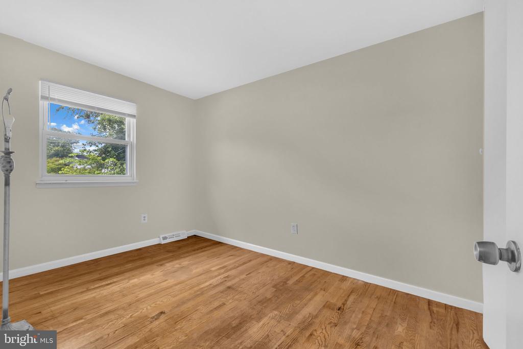 8000 DELLWOOD