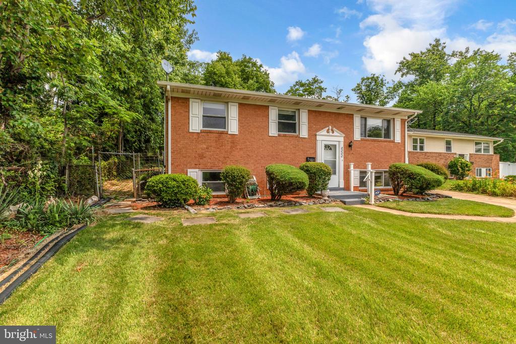 8000 DELLWOOD