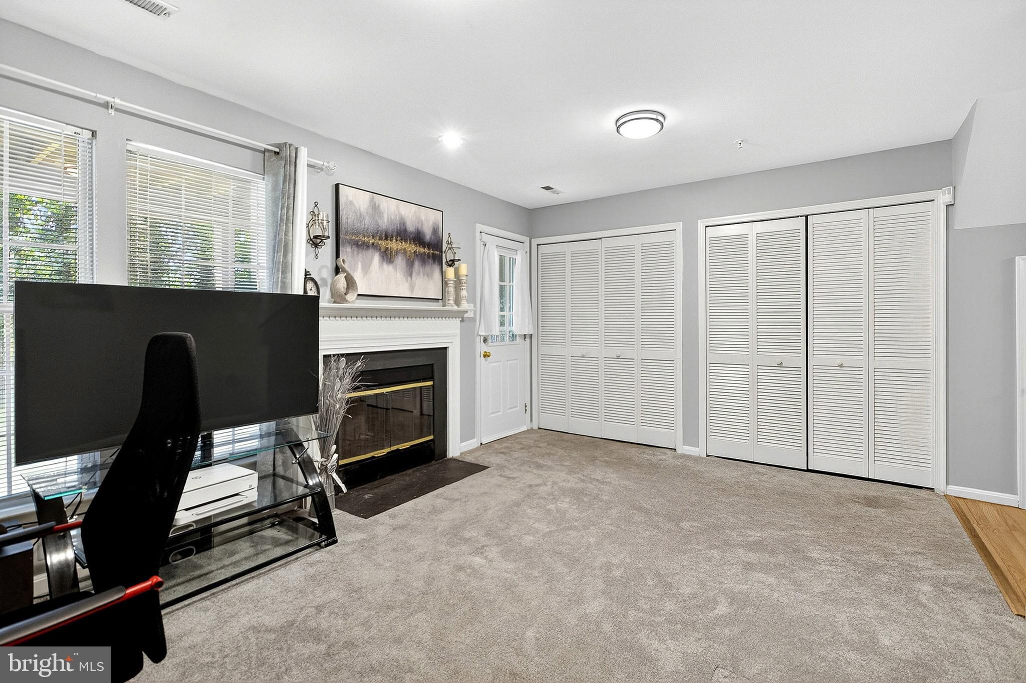 4423 BECKENHAM PLACE