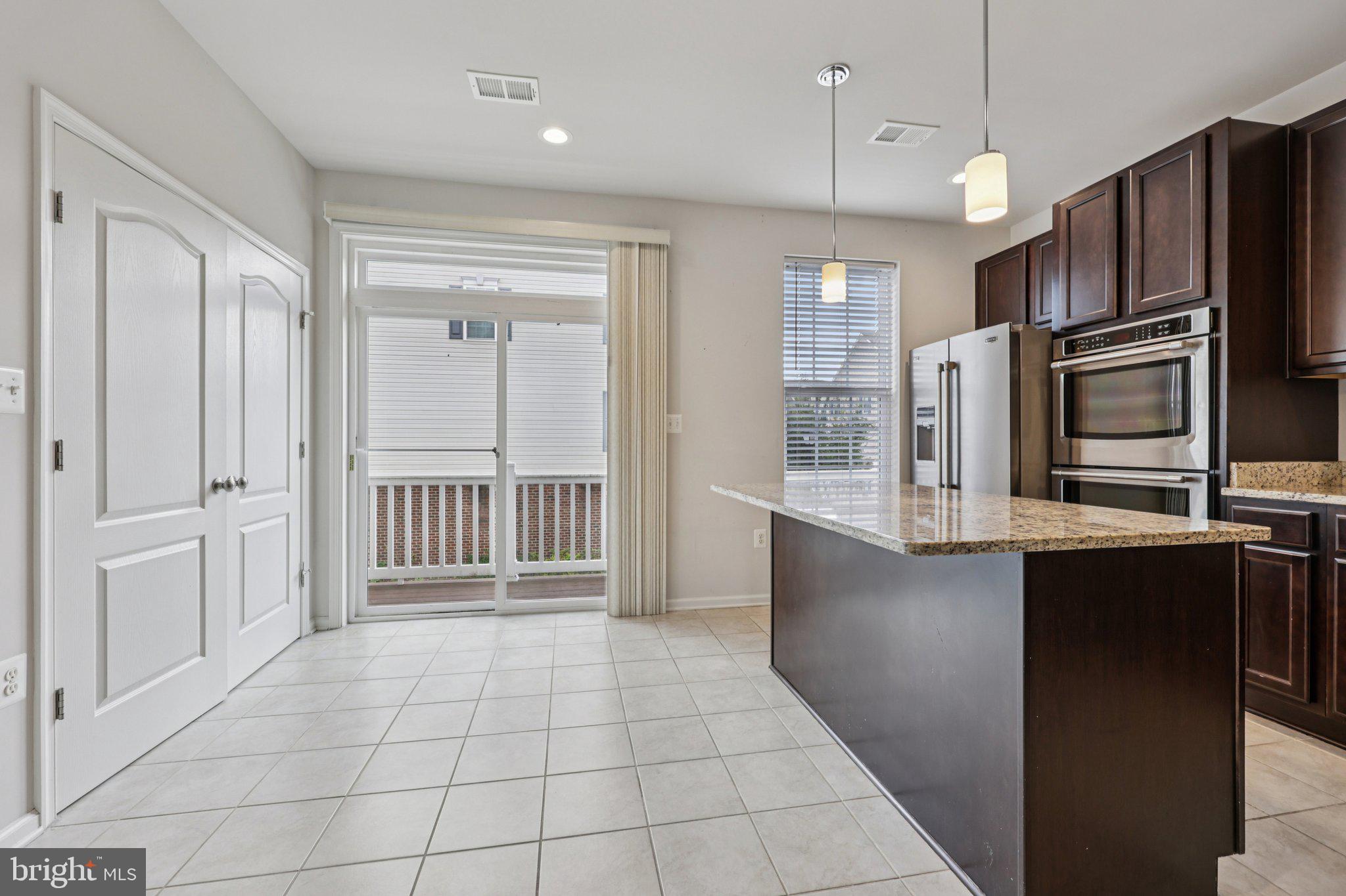 1613 WESBOURNE DRIVE