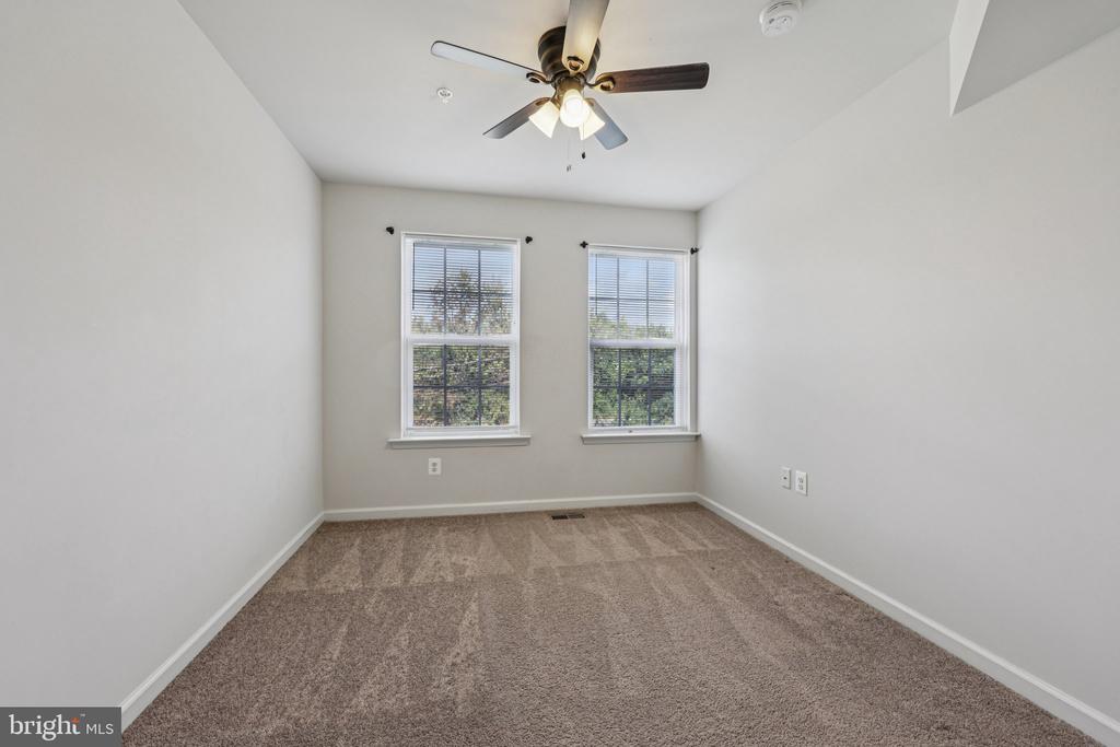 1613 WESBOURNE DRIVE