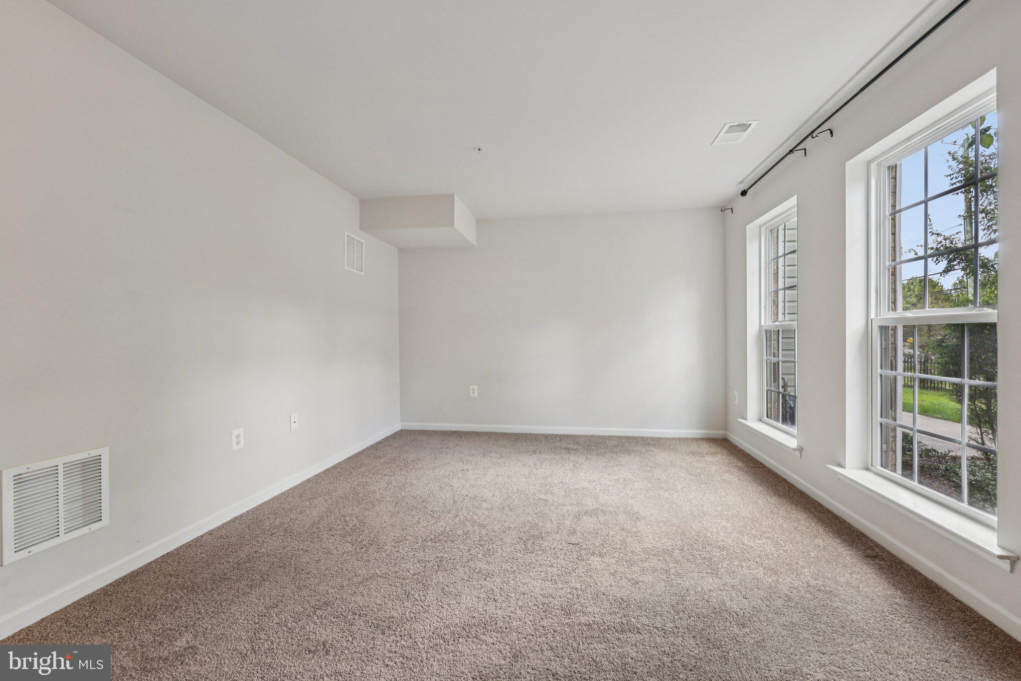 1613 WESBOURNE DRIVE
