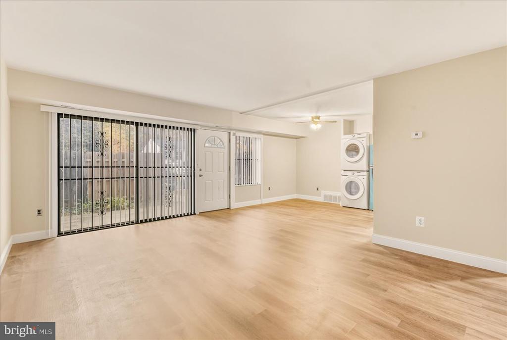 2312 EWING AVENUE Unit: 2