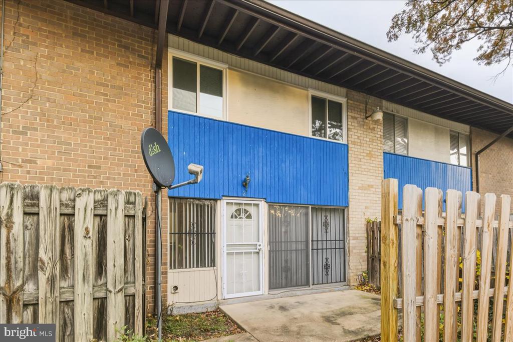 2312 EWING AVENUE Unit: 2