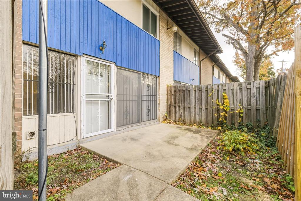 2312 EWING AVENUE Unit: 2