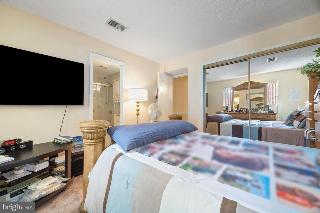 14106 WILLIAM STREET 19-B