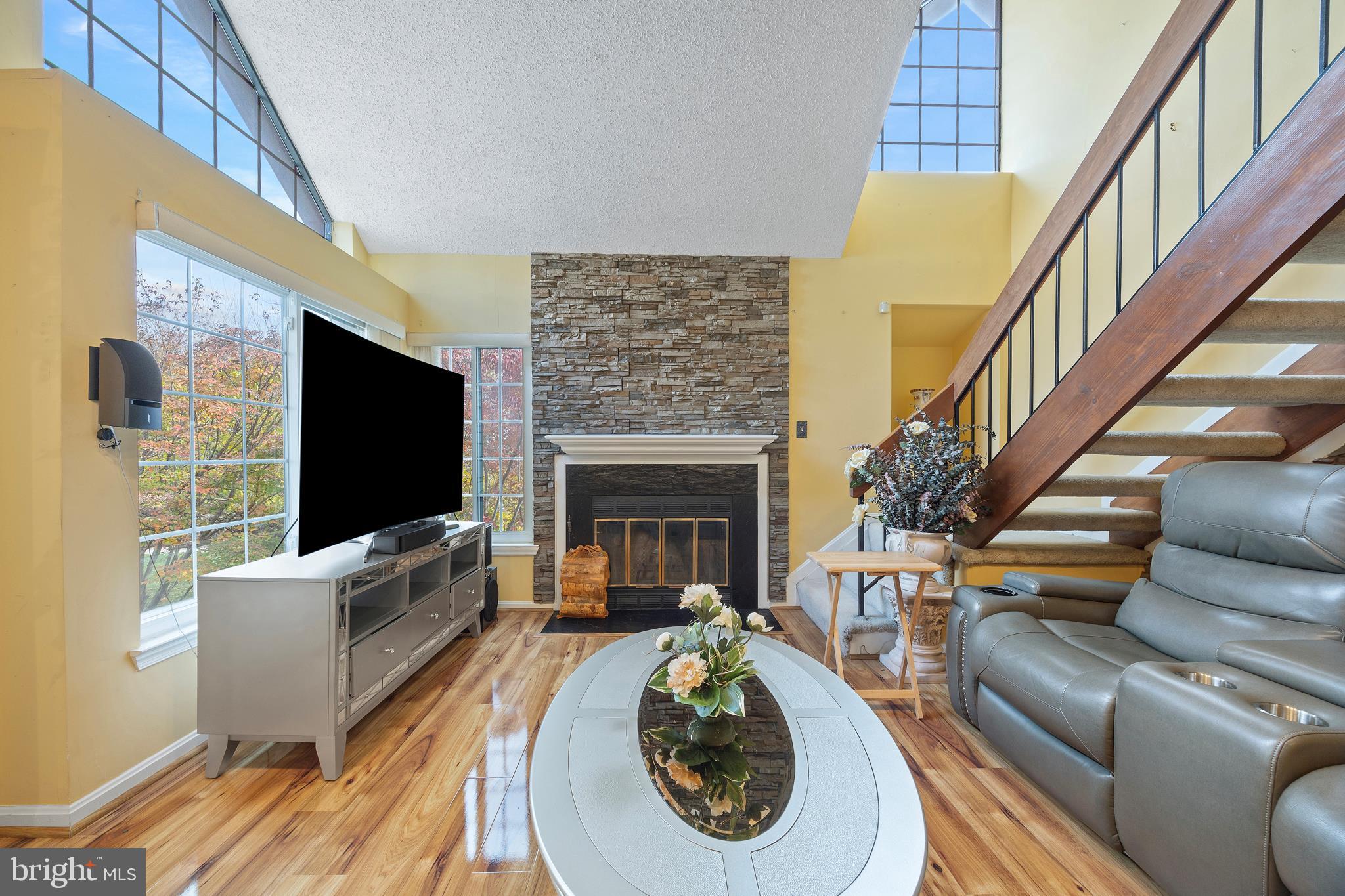 14106 WILLIAM STREET 19-B