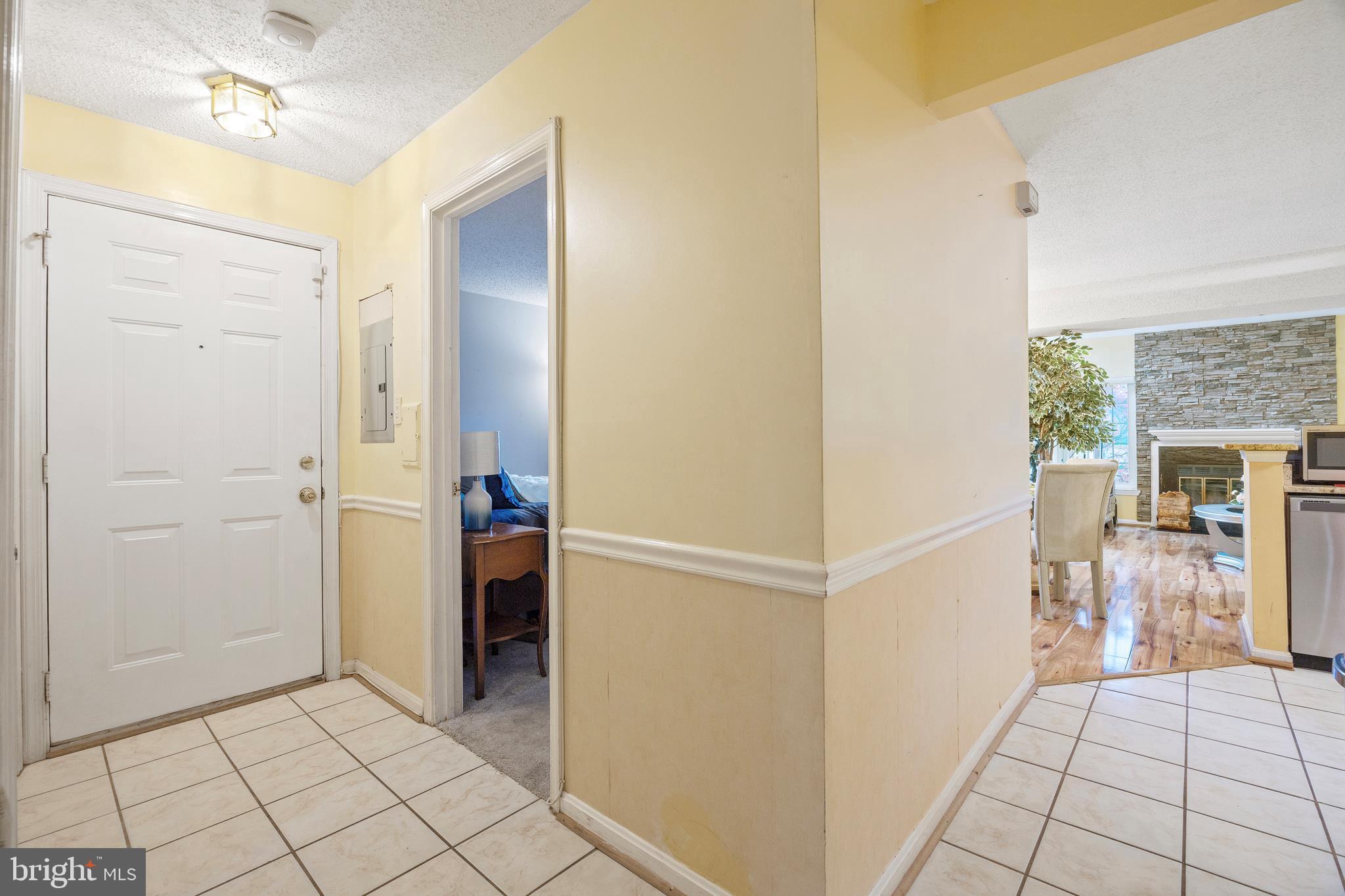 14106 WILLIAM STREET 19-B