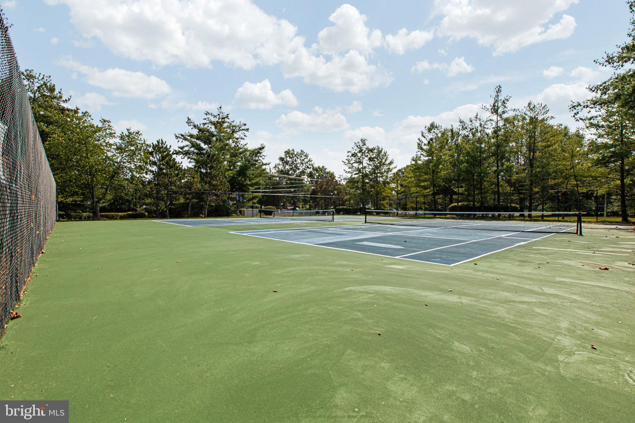 4423 BECKENHAM PLACE